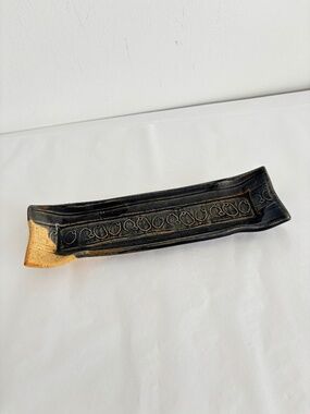 Vintage studio pottery tray signed bottom rectangular scalloped edge blue beige